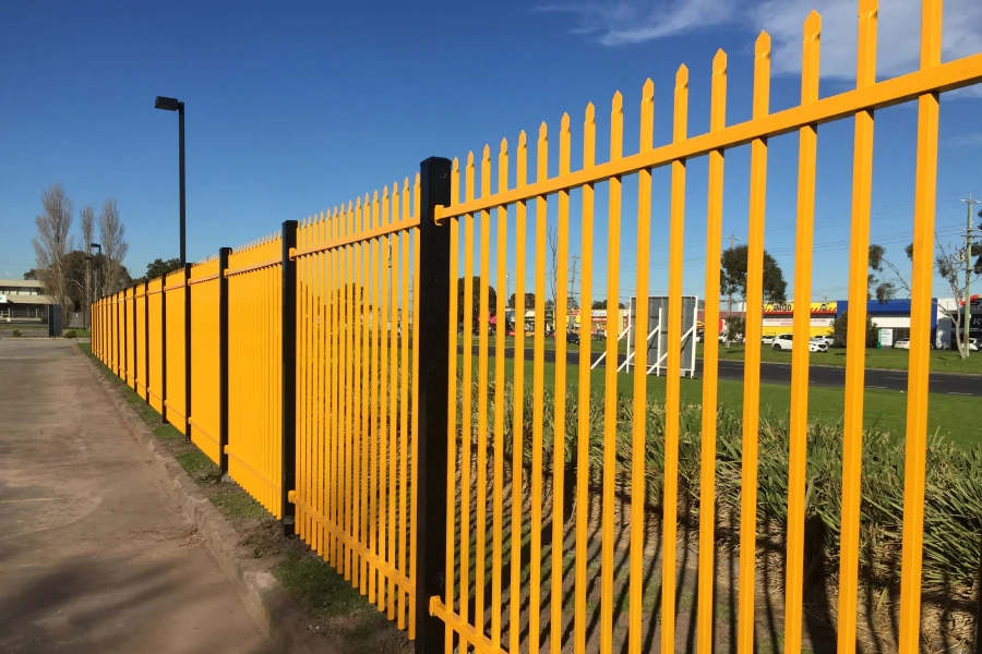 Tubular Fence yellow Tubular Fence yellow